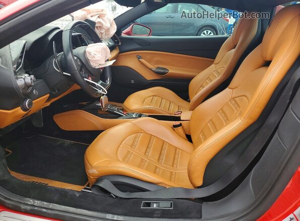 ZFF80AMA0K0245476 2019 FERRARI 488 Red Սալոնի դիմացի տեսք