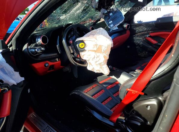 ZFF93LMA6P0278609 2023 FERRARI F8 Красный Вид панели приборов