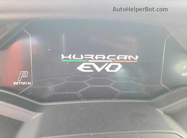 ZHWUF5ZF9MLA16300 2021 LAMBORGHINI HURACAN Синий Вид щитка приборов