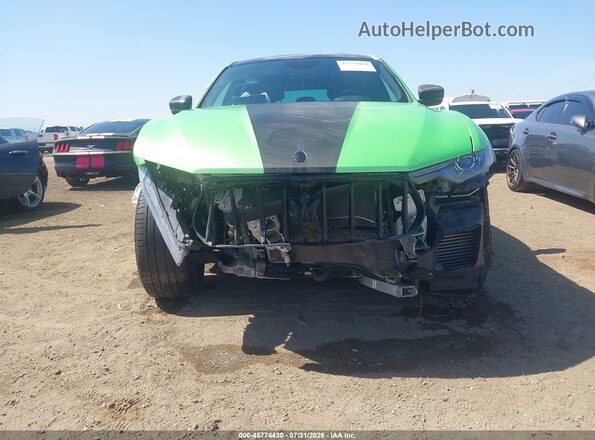 ZN661XUA0MX363025 2021 MASERATI LEVANTE Green Front view