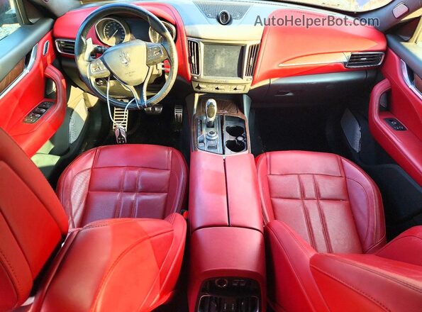 ZN661XUS0JX302133 2018 MASERATI LEVANTE Blue Vista del salpicadero
