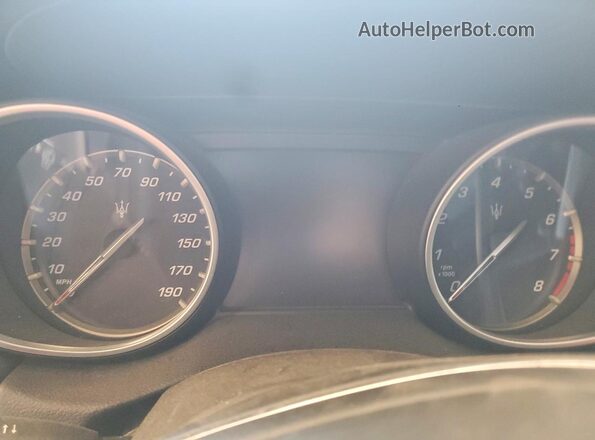 ZN661YUA6HX236145 2017 MASERATI LEVANTE White Սարքավորումների վահանակի տեսք