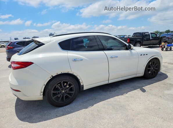 ZN661YUS1HX214045 2017 MASERATI LEVANTE White Задня права чверть