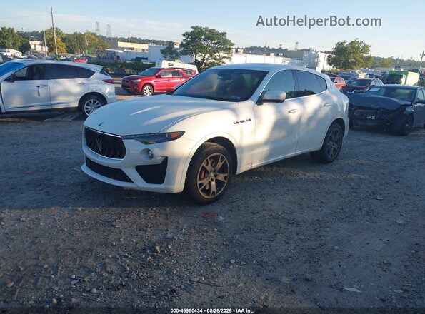 ZN661ZUA2KX328897 2019 MASERATI LEVANTE White Vista tres cuartos delantera izquierda
