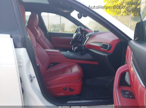 ZN661ZUA2KX328897 2019 MASERATI LEVANTE White Vista interior delantera