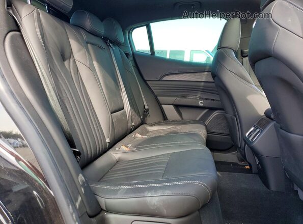 ZN6PMDBAXS7462803 2025 MASERATI GRECALE Black Вид задньої частини салону
