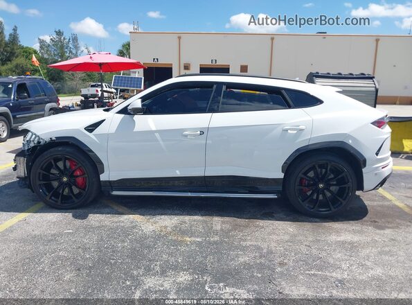 ZPBUA1ZL7KLA04560 2019 LAMBORGHINI URUS Белый Вид задней части салона