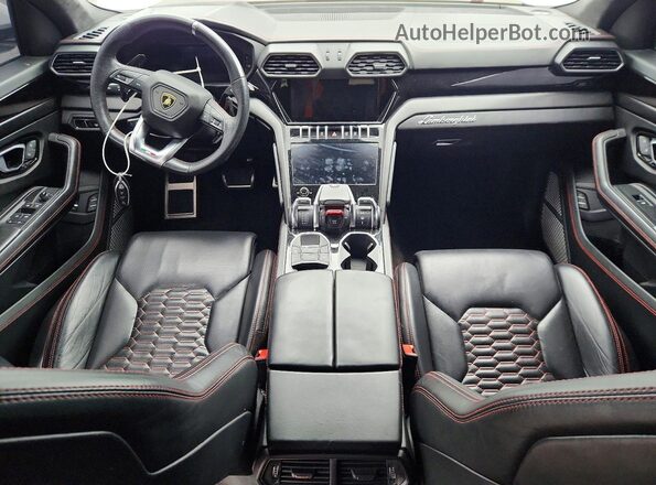 ZPBUA1ZL9MLA12176 2021 LAMBORGHINI URUS White Vista del salpicadero