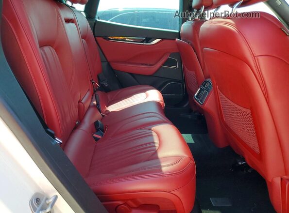 ZN661XUL5JX294345 2018 MASERATI ALL OTHER White Engine compartment view