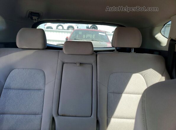 KM8J33A24GU060519 2016 HYUNDAI TUCSON Silver Vista interior trasera