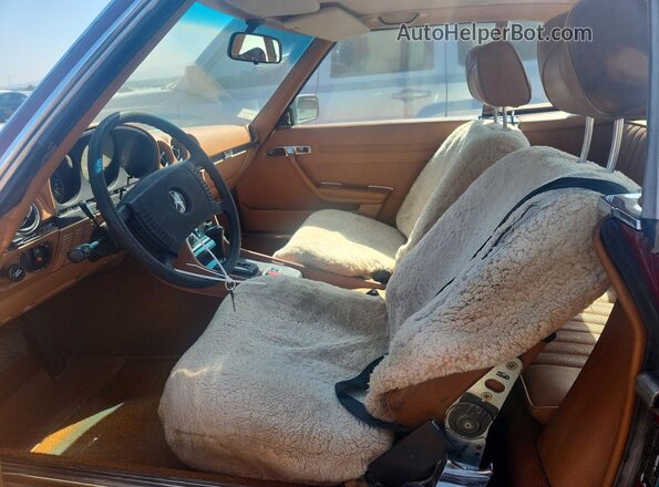 10704412039775 1977 MERCEDES-BENZ 450SL Бордовый Вид салона спереди