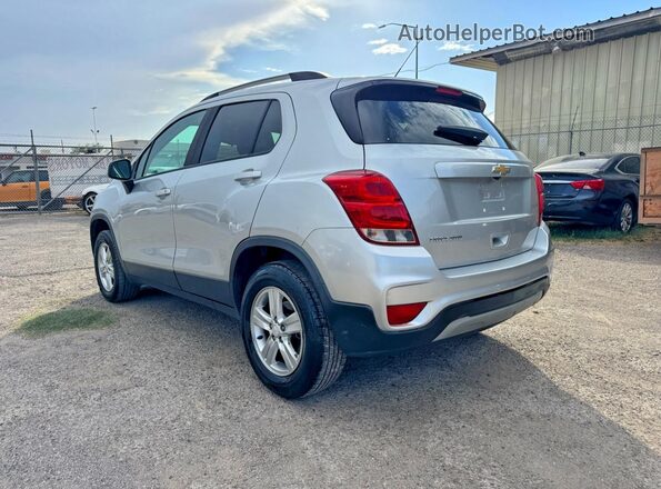 KL7CJPSM8MB374334 2021 CHEVROLET TRAX Silver Առջևի աջ