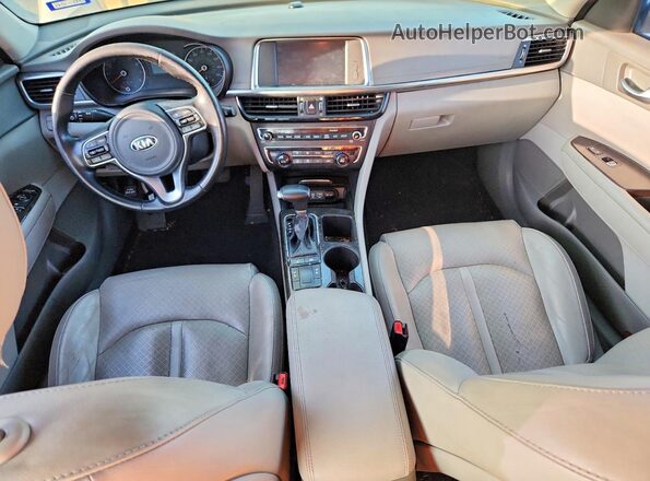 5XXGU4L32HG168815 2017 KIA OPTIMA Silver Սարքավորումների վահանակի տեսք