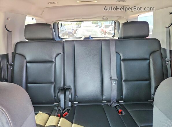1GNSKDEC1JR221480 2018 CHEVROLET TAHOE Gray Вид задньої частини салону