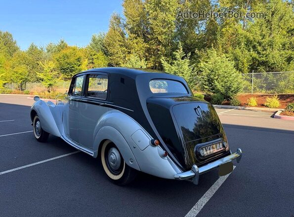 B308MD 1951 BENTLEY ALL MODELS Двухцветный Передняя правая четверть