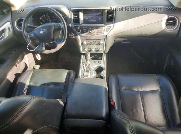 5N1DR2MM4HC904357 2017 NISSAN PATHFINDER Silver Widok zestawu wskaźników