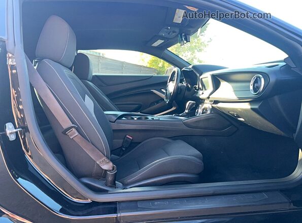 1G1FB1RS9H0127199 2017 CHEVROLET CAMARO Black Widok z tyłu