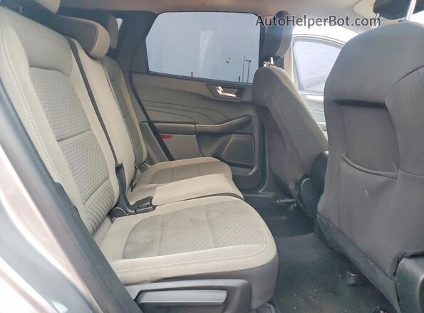 1FMCU9G67MUA42904 2021 FORD ESCAPE Silver Вид задньої частини салону