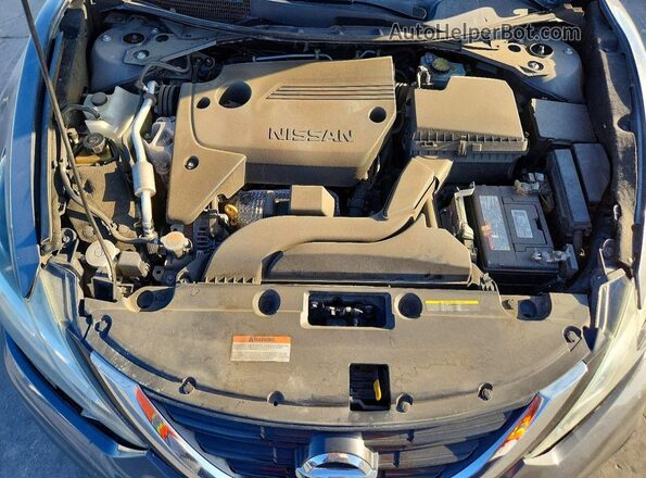 1N4AL3AP5JC128023 2018 NISSAN ALTIMA Gray Widok komory silnika