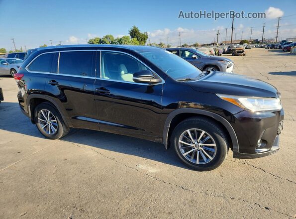 5TDJZRFH4JS843967 2018 TOYOTA HIGHLANDER Black Դիմացի տեսք