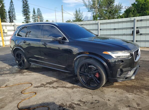 YV4A22PM4K1473316 2019 VOLVO XC90 Black Widok z przodu