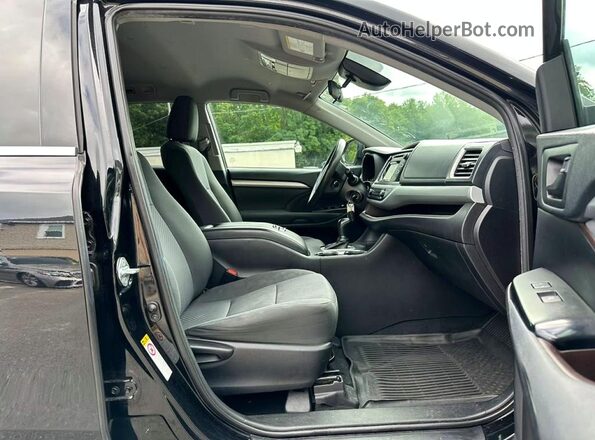 5TDZZRFH0KS325407 2019 TOYOTA HIGHLANDER Черный Вид щитка приборов