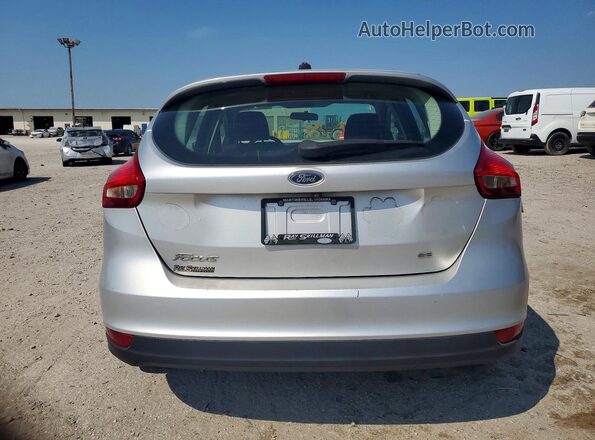 1FADP3K2XJL228526 2018 FORD FOCUS Gray წინა სალონის ხედი