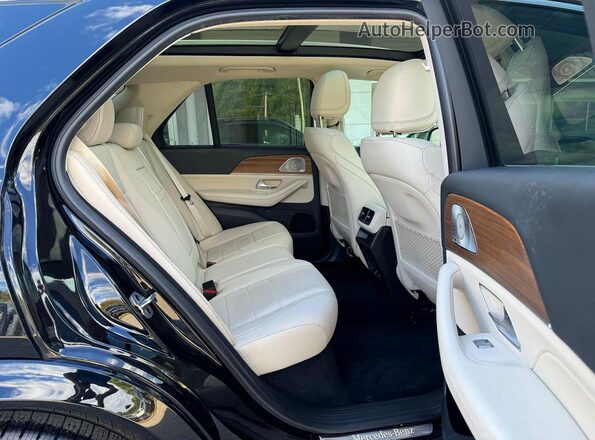 4JGFB4FB8RB018862 2024 MERCEDES-BENZ GLE-CLASS Black Rear view