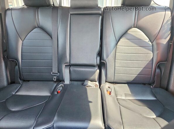 5TDGBRCHXMS514326 2021 TOYOTA HIGHLANDER Black Rear interior view