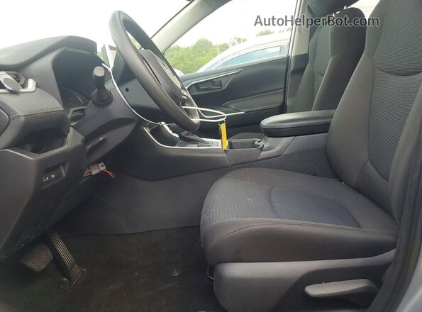 2T3G1RFV7SC572993 2025 TOYOTA RAV4 Silver Vista del salpicadero