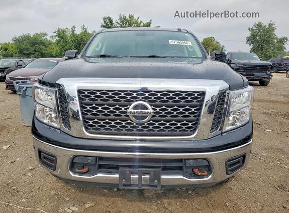 1N6AA1E5XJN546768 2018 NISSAN TITAN Black Rear view