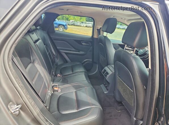SADCK2GX4LA632797 2020 JAGUAR F-PACE Black Rear interior view