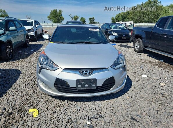 KMHTC6ADXHU316658 2017 HYUNDAI VELOSTER Серебряный Вид сзади