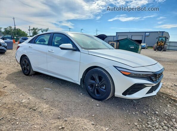 KMHLS4DG3SU989411 2025 HYUNDAI ELANTRA White Front view