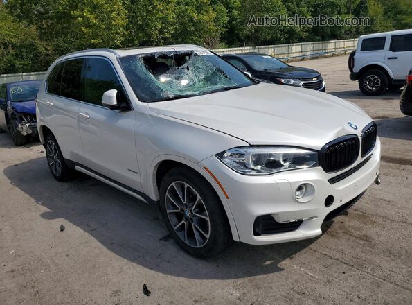 5UXKR0C55H0V50097 2017 BMW X5 White Front view