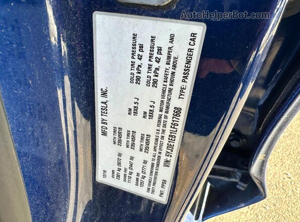 5YJ3E1EB1LF617668 2020 TESLA MODEL Blue Widok wnętrza z tyłu