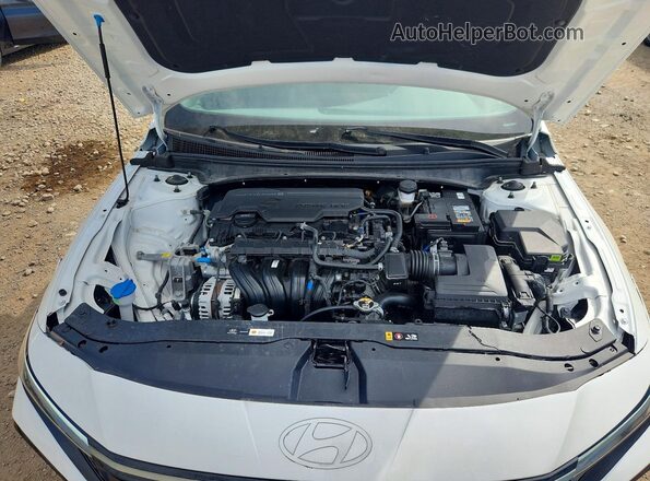 KMHLS4DG3SU989411 2025 HYUNDAI ELANTRA White Engine compartment view