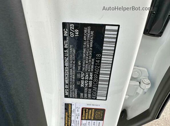 4JGGM1CB9PA021418 2023 MERCEDES-BENZ EQE White Widok wnętrza z tyłu
