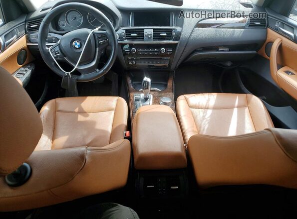5UXWX9C30H0T22440 2017 BMW X3 White ხელსაწყოთა პანელის ხედი