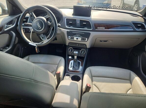 WA1GFCFS9GR009173 2016 AUDI Q3 Black Vista del cuadro de instrumentos