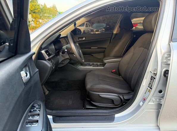 5XXGT4L31KG343064 2019 KIA OPTIMA Silver Vista del compartimento del motor