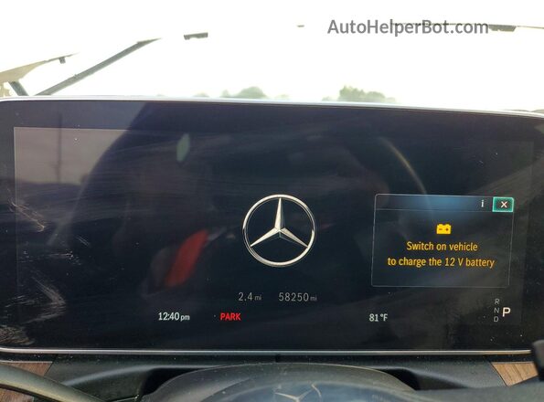 W1KAF4GB9RR172432 2024 MERCEDES-BENZ C White Widok tylnych siedzeń