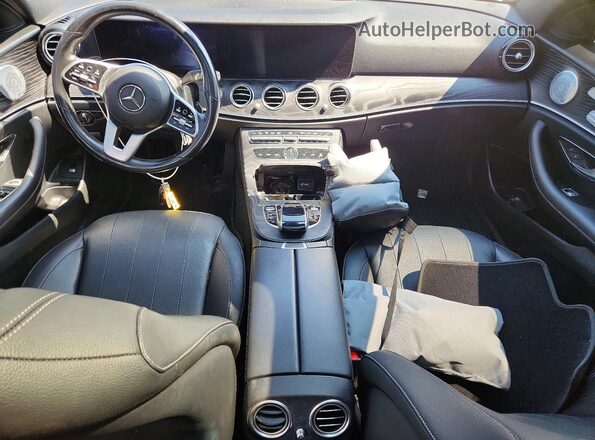 W1KZF8EB8LA825013 2020 MERCEDES-BENZ E-CLASS Black ხელსაწყოთა პანელის ხედი