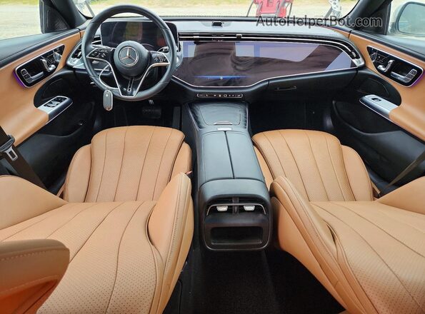 W1KLF4GBXTA203539 2026 MERCEDES-BENZ E-CLASS Gray ხელსაწყოთა პანელის ხედი