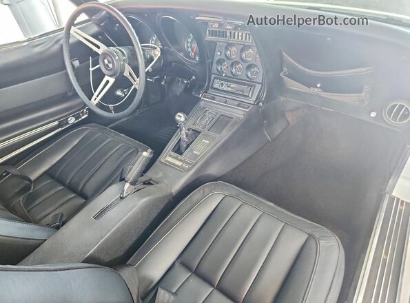 194679S702710 1969 CHEVROLET CORVETTE Белый Вид панели приборов