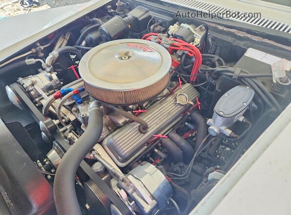 194679S702710 1969 CHEVROLET CORVETTE Белый Вид задней части салона