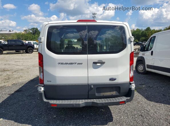 1FTYR1ZM7GKB01359 2016 FORD TRANSIT White Front interior view