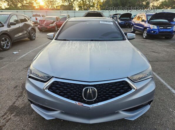 19UUB2F50JA011099 2018 ACURA TLX Silver Widok z przodu