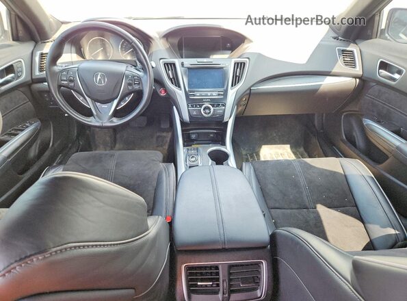 19UUB3F80LA800968 2020 ACURA TLX Белый Вид панели приборов