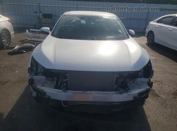 19XFC2F66KE207236 2019 HONDA CIVIC White Front view